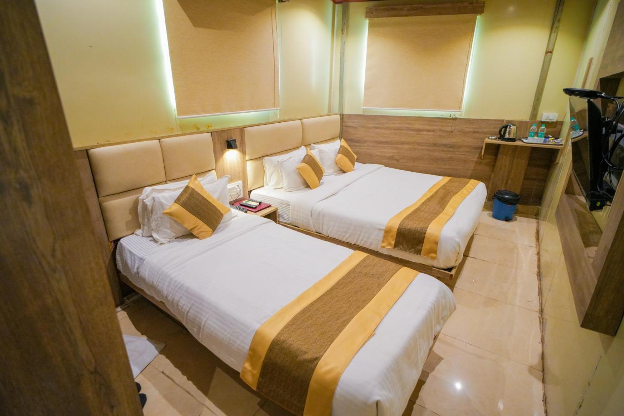 Hotel Skylink Hospitality Mahalaxmi مومباي المظهر الخارجي الصورة
