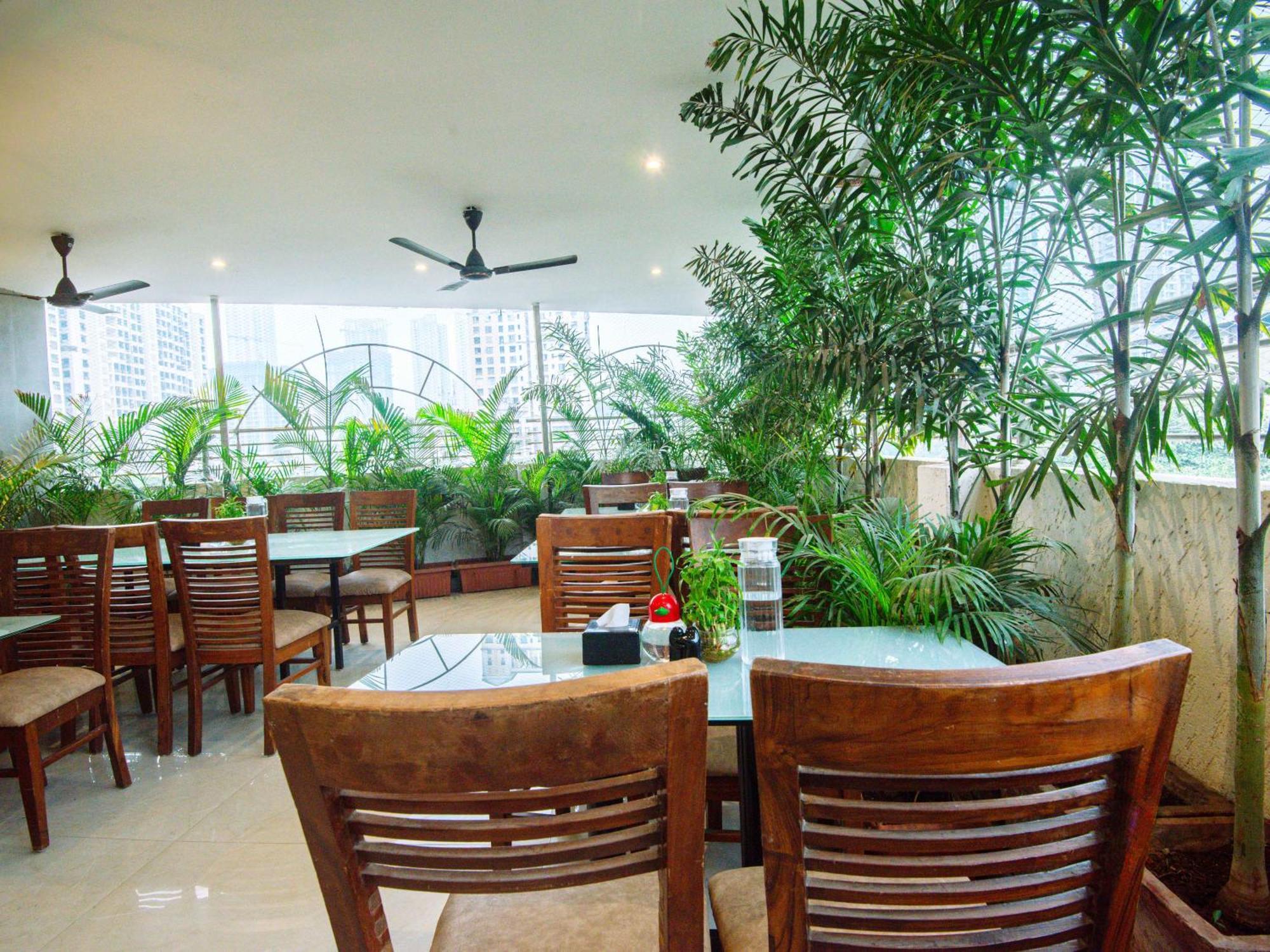 Hotel Skylink Hospitality Mahalaxmi مومباي المظهر الخارجي الصورة
